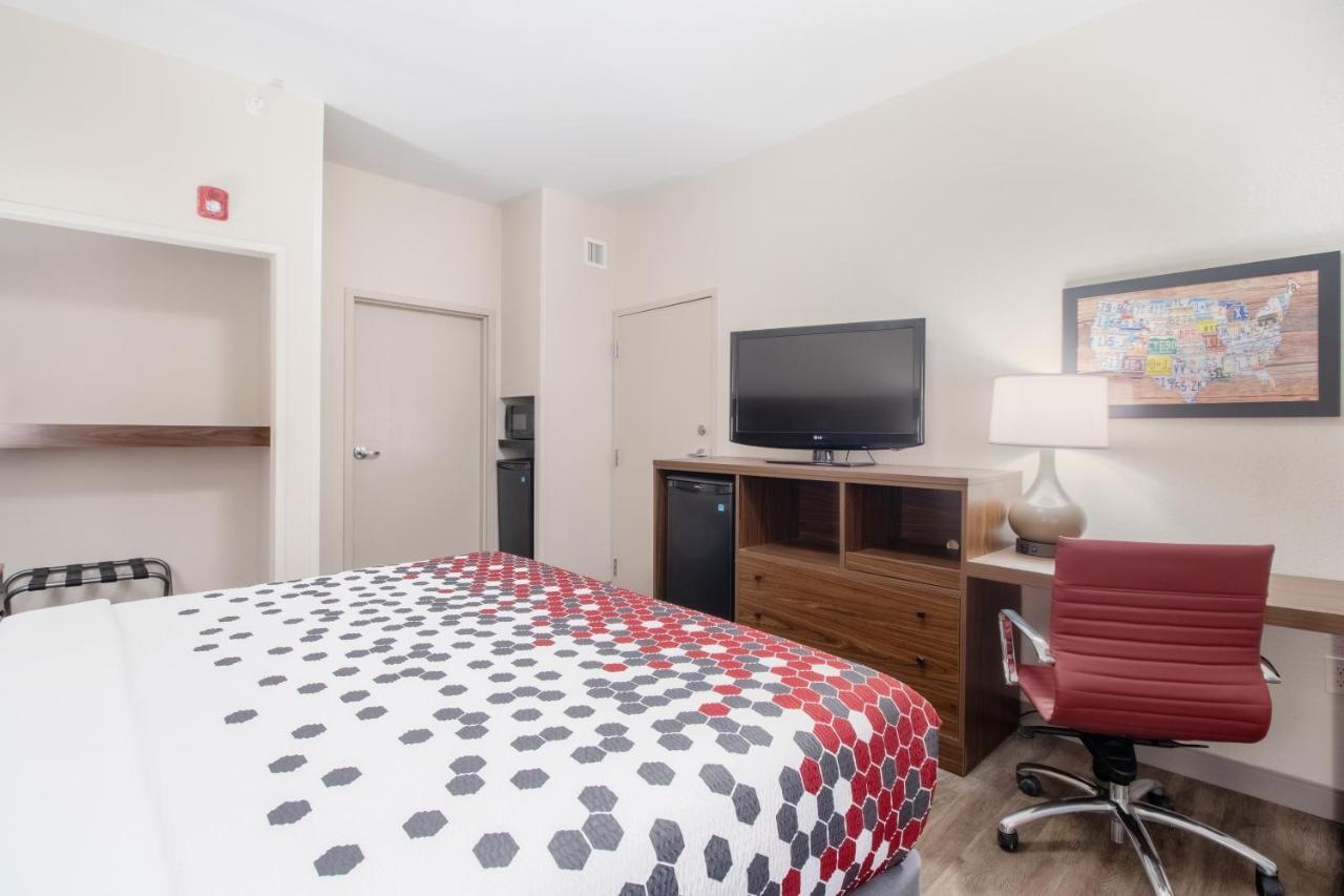 Econo Lodge Inn & Suites Foley-North Gulf Shores Exteriör bild