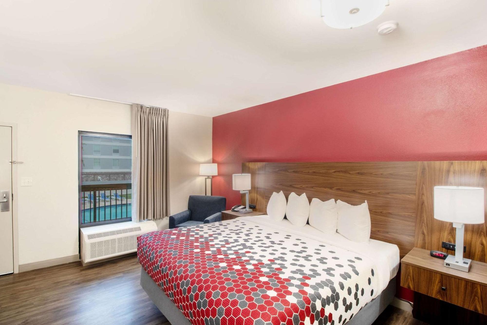 Econo Lodge Inn & Suites Foley-North Gulf Shores Exteriör bild